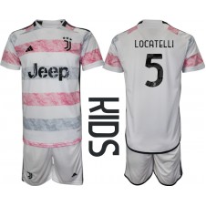 Juventus Manuel Locatelli #5 Bortaställ Barn 2023-24 Korta ärmar (+ Korta byxor)